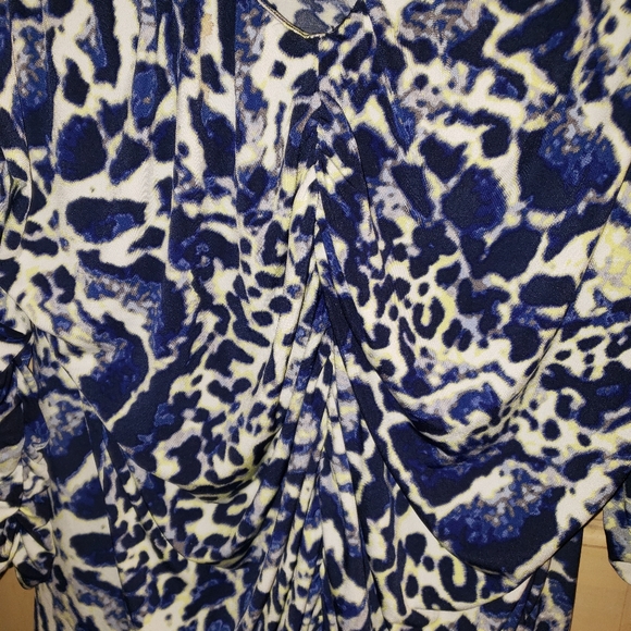 Womens plus sz 1X animal print shirt Fashion Bug - Picture 6 of 6